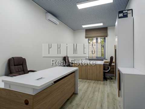 коммерческая по адресу Пилипа Орлика ул., 6