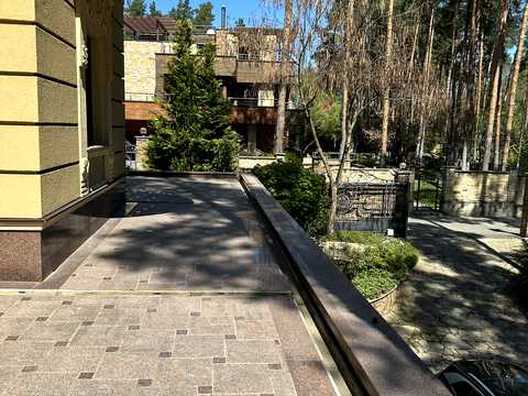 будинок за адресою Київська вул.