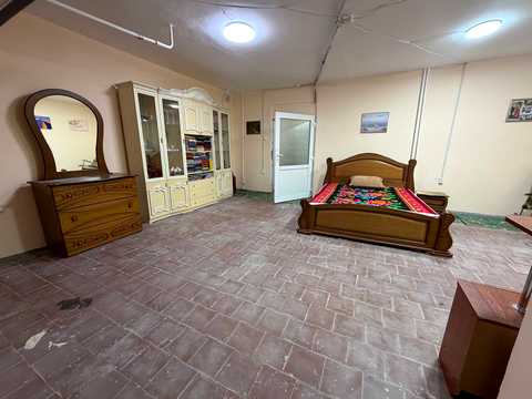 комерційна за адресою Кавалерійська вул., 9