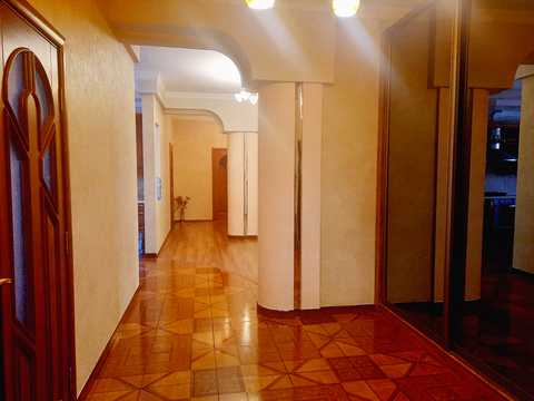 квартира по адресу Владимира Ивасюка просп. (Героїв Сталінграду), 6
