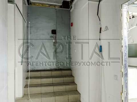 комерційна за адресою Саксаганського вул., 112-А
