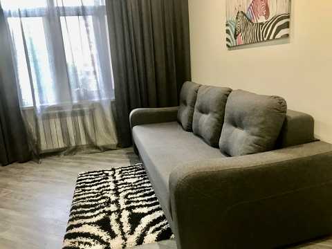 квартира за адресою Симиренка вул., 24