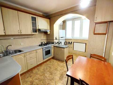 квартира за адресою Бориса Гмирі вул., 9-Б