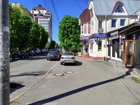 коммерческая по адресу Грушевського ул., 57