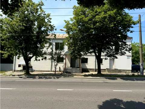 комерційна за адресою Зелена вул., 294