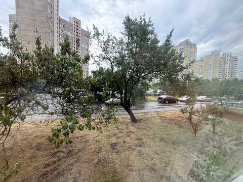 квартира по адресу Драгоманова ул., 11