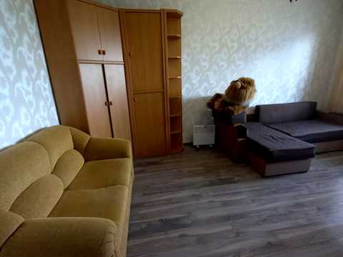квартира за адресою Академіка Єфремова вул. (Командарма Уборевича), 19