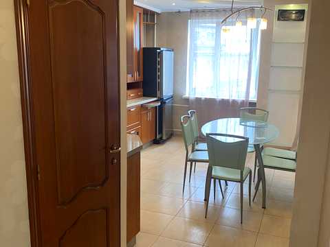 квартира за адресою Васильченка вул., 10-А