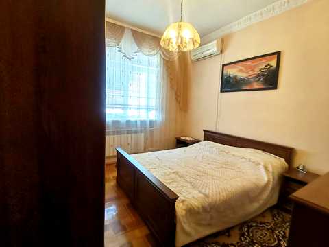 дом по адресу Заозерна вул.