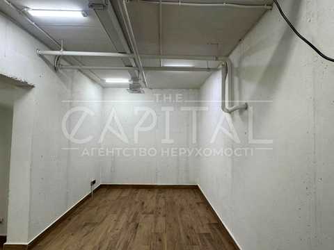 коммерческая по адресу Днепровская набережная ул., 17