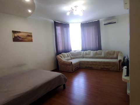 квартира за адресою Київ, Бориса Гмирі вул., 6
