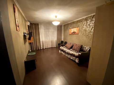 квартира за адресою Авіаконструктора Ігоря Сікорського вул. (Танкова), 4