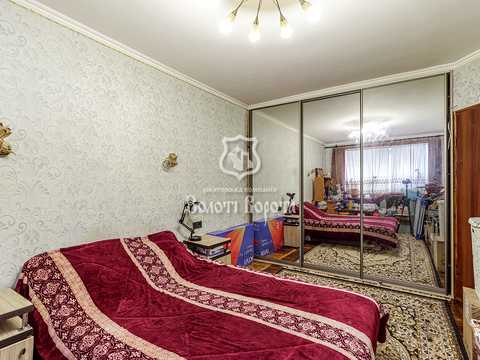 квартира по адресу Елены Телиги ул., 53