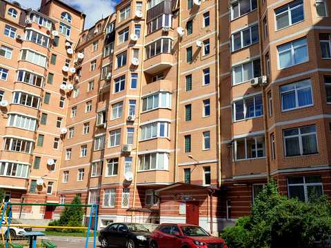 квартира за адресою В'ячеслава Чорновола вул., 44