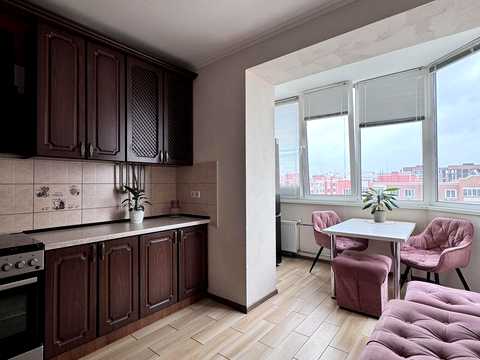 квартира за адресою Соборна вул., 105