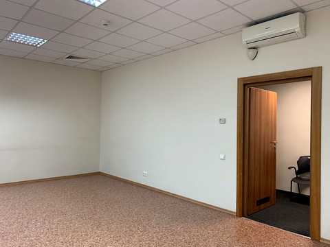 коммерческая по адресу Николая Амосова ул., 12
