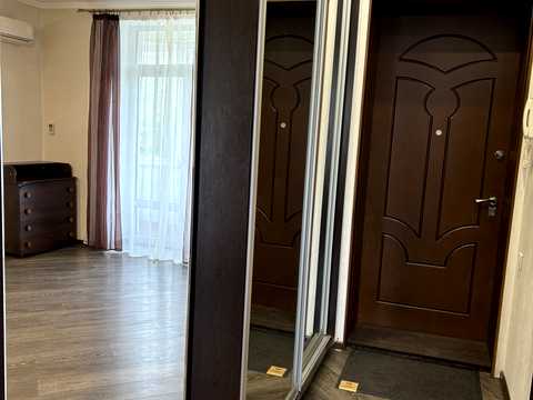квартира за адресою Леоніда Жаботинського вул. (Правди), 20