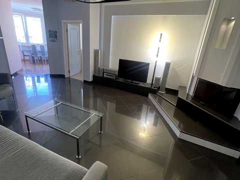 квартира за адресою Шота Руставелі вул., 20-Б