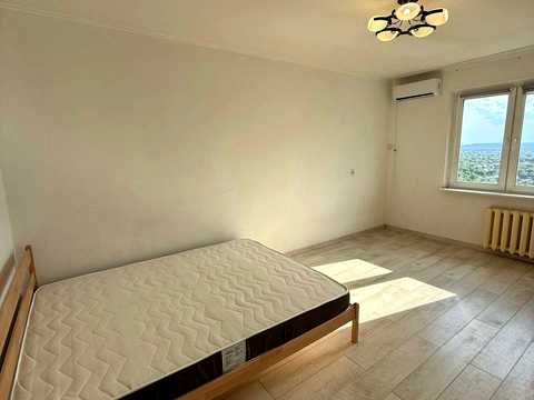 квартира за адресою Григорія Ващенка вул., 1