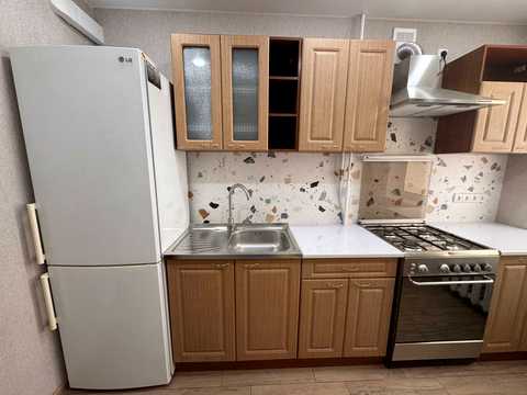 квартира за адресою Калинова вул., 102