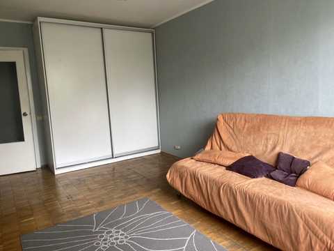 квартира за адресою Пантелеймона Куліша вул. (Челябінська), 17