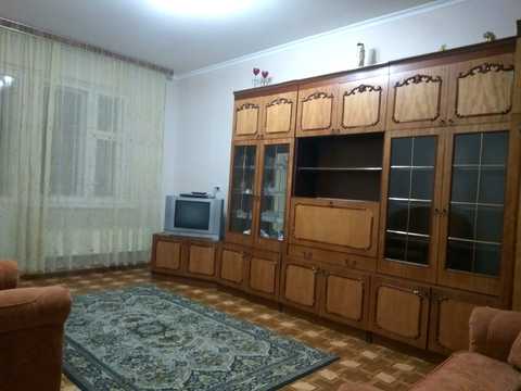 квартира за адресою Ревуцького вул., 18