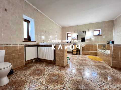дом по адресу Карпеко Карого, 50