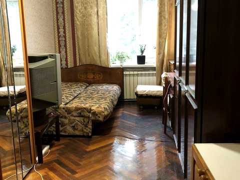 квартира за адресою Театральна вул., 5