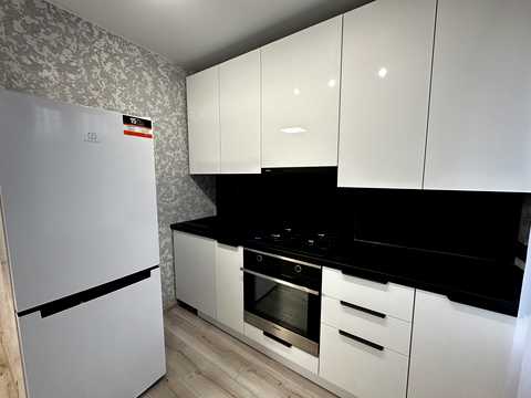 квартира за адресою Чорновола вул., 96