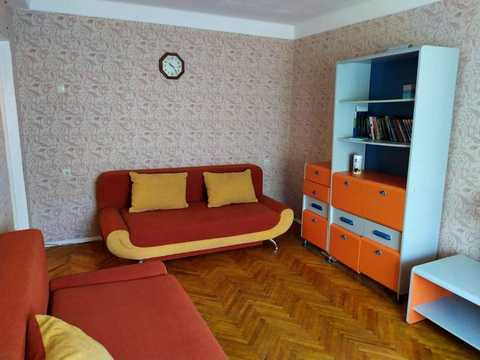 квартира за адресою Павла Тичини просп., 12-Б