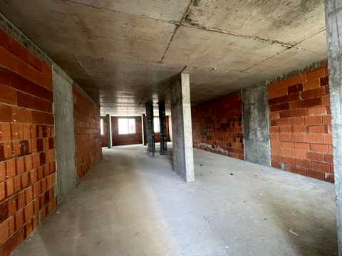 комерційна за адресою Угорська вул., 14-Е
