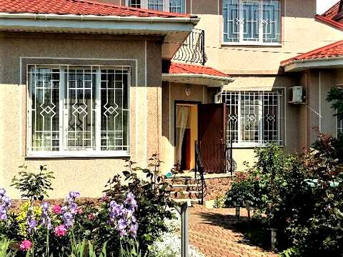 будинок за адресою Львовская, 70
