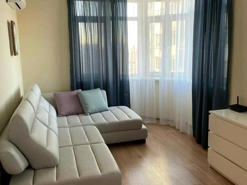 квартира за адресою Феодосійська вул., 3-В