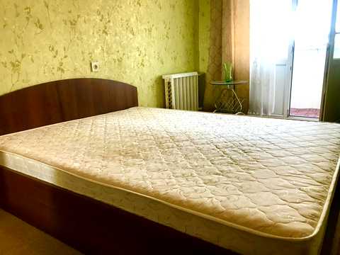 квартира за адресою Героїв полку "Азов" вул. (Маршала Малиновського), 25