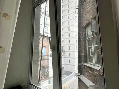 квартира за адресою Дмитра Яворницького просп. (Карла Маркса), 72-А