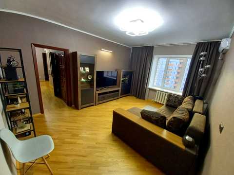 квартира за адресою Анни Ахматової вул., 35-Б