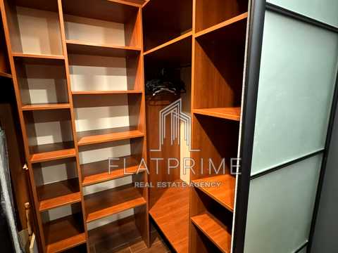 квартира за адресою Регенераторна вул., 4 к2