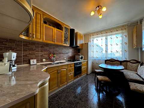 квартира за адресою Климпуша, 9