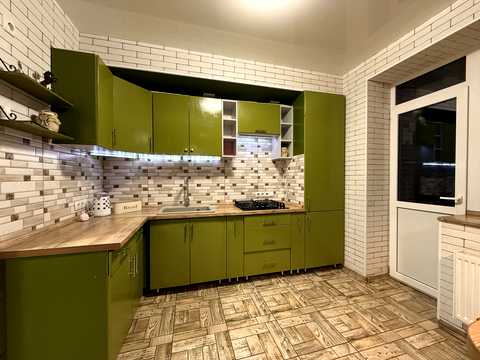 квартира за адресою Боголюбова, 35