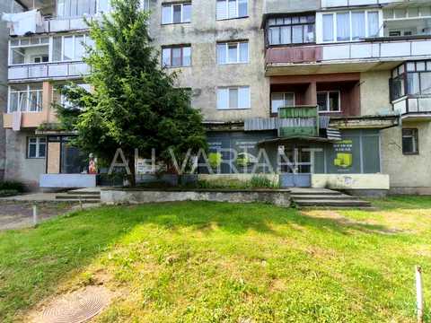 комерційна за адресою Прикордонників вул., 6А