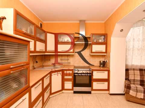 квартира за адресою Тростянецька вул., 7-В