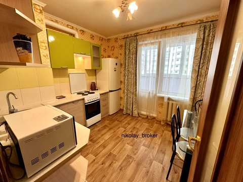 квартира за адресою Григорія Ващенка вул., 3