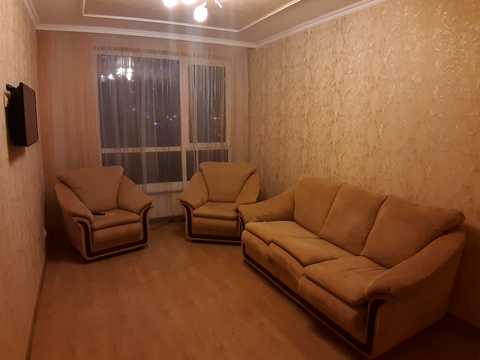 квартира за адресою Родини Крістерів, 20