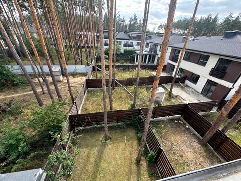 будинок за адресою патріотів