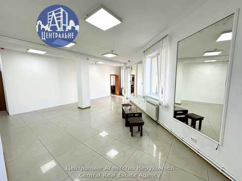 комерційна за адресою Заводська вул., 56