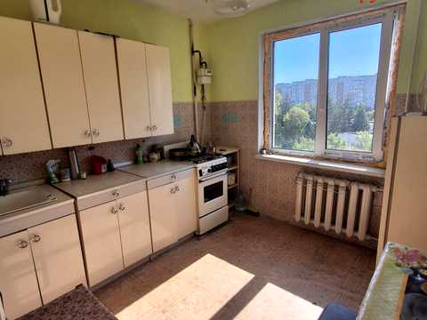 квартира за адресою Руставі вул., 15