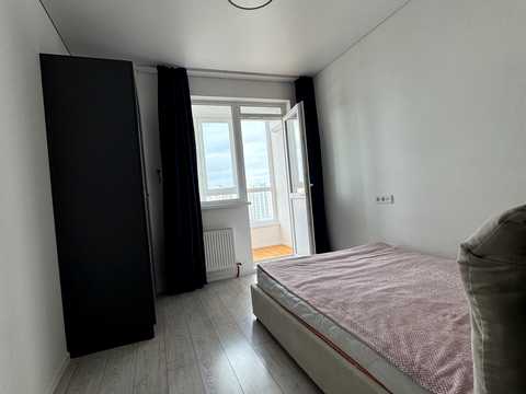 квартира за адресою Перлинна вул., 11