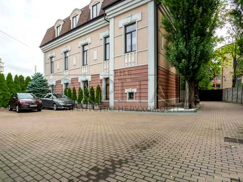 коммерческая по адресу Жилянская ул., 97