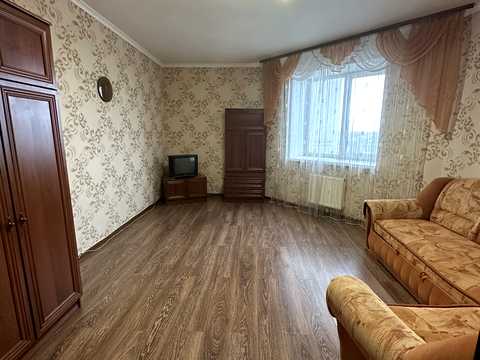 квартира за адресою Привокзальна вул., 8