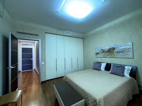 квартира за адресою Старонаводницька вул., 13